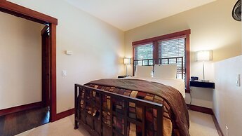 Juniper Crest 1 4 Bedroom Townhouse by RedAwning