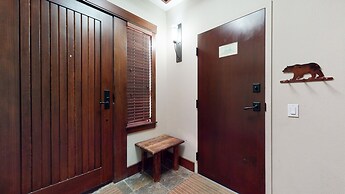 Juniper Crest 6 3 Bedroom Townhouse by RedAwning