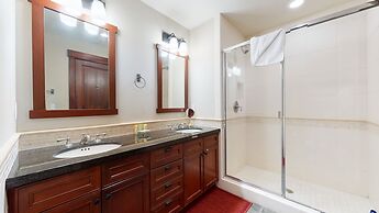 Juniper Crest 6 3 Bedroom Townhouse by RedAwning