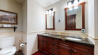 Juniper Crest 6 3 Bedroom Townhouse by RedAwning