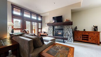 Juniper Crest 6 3 Bedroom Townhouse by RedAwning