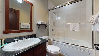 Juniper Crest 6 3 Bedroom Townhouse by RedAwning