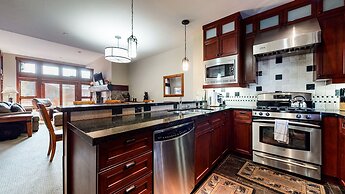 Juniper Crest 6 3 Bedroom Townhouse by RedAwning