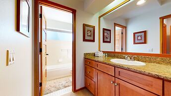 Snowcreek V 1005 2 Bedroom Townhouse by RedAwning