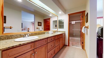 Snowcreek V 1005 2 Bedroom Townhouse by RedAwning