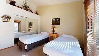 Snowcreek V 1005 2 Bedroom Townhouse by RedAwning