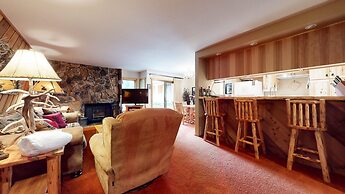 Snowcreek II #253 1 Bedroom Condo by RedAwning