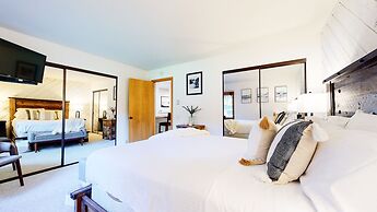 Snowcreek III 441 Pet-Friendly, BBQ Grill, Updated and On the Snowcree