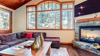 Graystone 2088 4 Bedroom Home by RedAwning