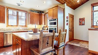 Graystone 2088 4 Bedroom Home by RedAwning