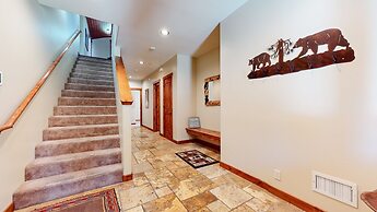 Graystone 2088 4 Bedroom Home by RedAwning