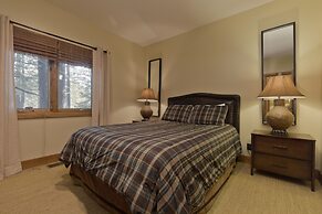 Stonegate #5 5 Bedroom Home by RedAwning