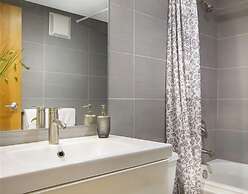 King Suites Downtown Vancouver