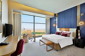 AlRayyan Hotel Doha, Curio Collection by Hilton