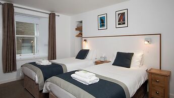 Ferry Inn Stromness
