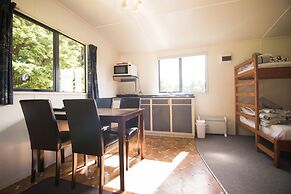 Stratford Motel & Holiday Park