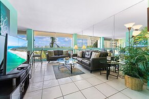 Palm Bay Club by Beachside Management