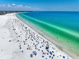 Palm Bay Club by Beachside Management