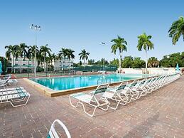 Palm Bay Club by Beachside Management