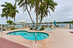 Palm Bay Club by Beachside Management