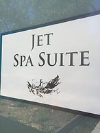 Spa Suites at Raven