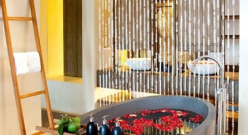 Hansar Samui Resort & Spa