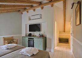 Varaba Country House