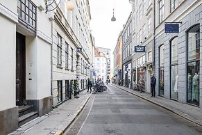 The Mile 2 by Daniel&Jacob’s