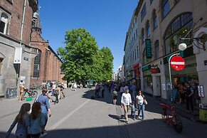 The Mile 2 by Daniel&Jacob’s