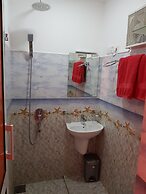 Thambili Island at Stubbs - Hostel