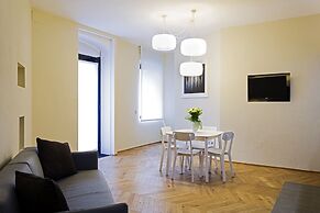 Maison Laghetto Apartment Suite