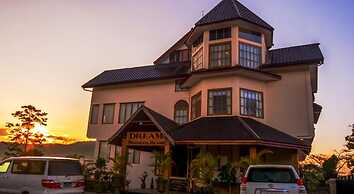 Dream Mountain Resort