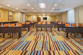 Fairfield Inn & Suites by Marriott Alexandria
