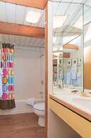 Holmes 3 Br home by RedAwning