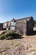 Holmes 3 Br home by RedAwning