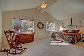 Aspen House 4 Bedroom Home by RedAwning