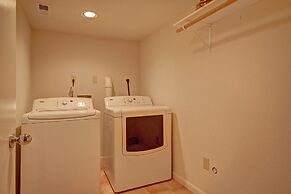 Aspen House 4 Bedroom Home by RedAwning