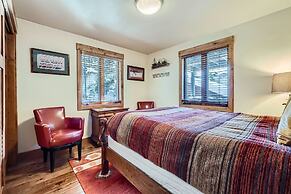 Casa De Plata 5 Bedroom Home by RedAwning