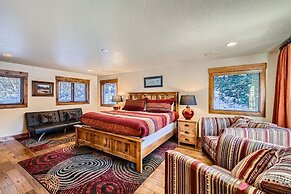 Casa De Plata 5 Bedroom Home by RedAwning