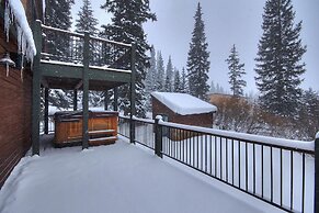 Casa De Plata 5 Bedroom Home by RedAwning