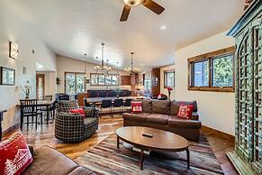 Casa De Plata 5 Bedroom Home by RedAwning