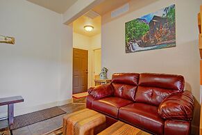 Grand Moose Lodge 3 Bedroom Home by RedAwning