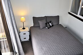 Snowflake 1 Bed plus Den 2 Bath