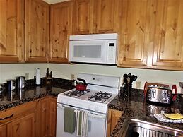 Anemone Townhome 3 Bed 3 Bath