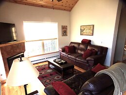 Anemone Townhome 3 Bed 3 Bath