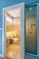 Gallery Lake View Hotel