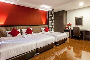 Gallery Lake View Hotel