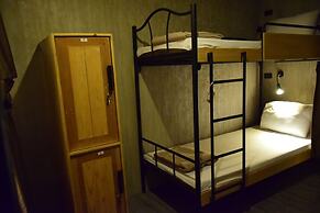 Double Five - Hostel