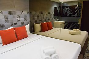 Double Five - Hostel