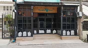Double Five - Hostel